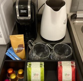 Jeddah Apartment | Stylish 3BR Smart TV & Wi-Fi