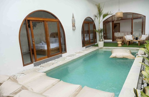 Padonan Villa | Stylish, 3BR Villa with Private Pool in Canggu