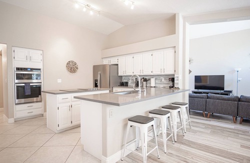 Green Valley North House | Stylish 4 Bed, 3 Bath in Henderson/Green Valley!