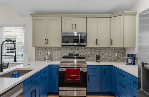 Plaza Midwood House | Stylish 4BR Haven: Serene Backyard and Fire Pit
