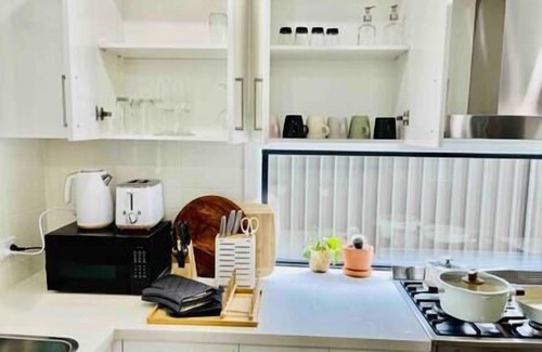 Marsden Park House | Stylish 4BR Villa with Office: Modern and Comfy