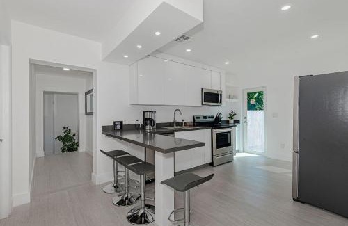 Brickell Apartment | Stylish Apartment at Brickell ,Free Parking
