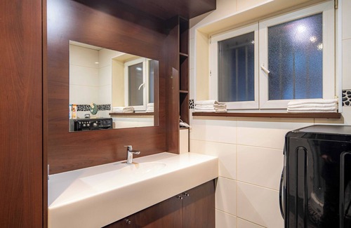 Petite-France Apartment | Stylish Apartment in City Center with WiFi, AC, in fabulous Strasbourg