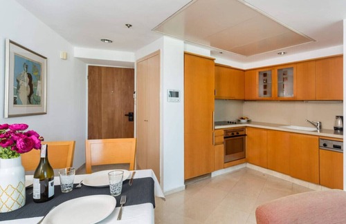 Tel Aviv Promenade Apartment | Stylish Apt w Skyline View Balcony By Sea N' Rent