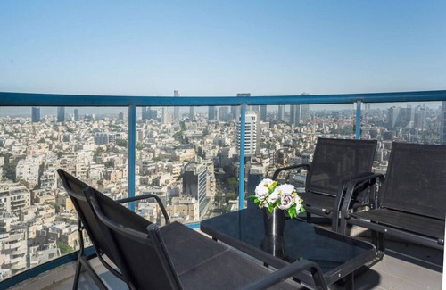 Tel Aviv Promenade Apartment | Stylish Apt w Skyline View Balcony By Sea N' Rent