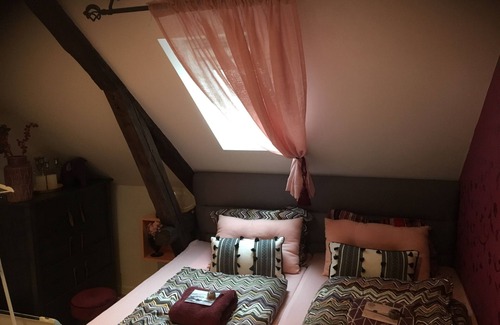 Alesund Apartment | Stylish Bedroom in Downtown Ålesund near bus station