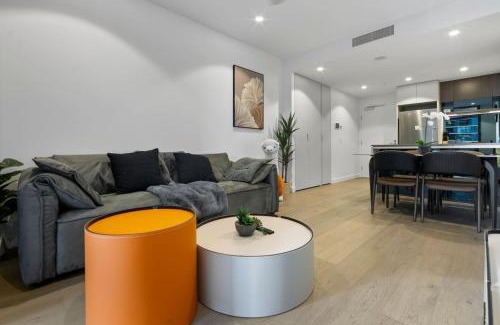 Brisbane Central Business District Apartment | Stylish Brisbane Apartment with Pool, Sauna and Gym