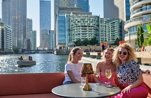 Island Gardens Apartment | Stylish Canary Wharf Apt | Corporates & Tourists