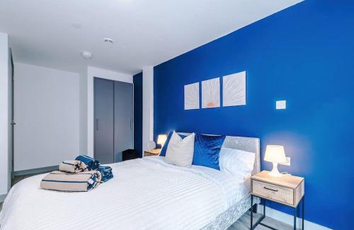 RopeWalks Apartment | Stylish Central Apartment, Sleeps 4, Pool Table, Available For Long Term Stays