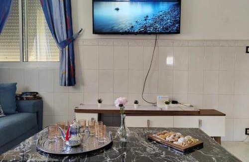Achakkar Apartment | Stylish Coastal Stay with Panoramic Sea Views