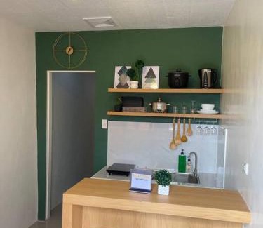 Balanga House | Stylish & Elegant Emerald 1BR Condo