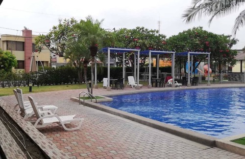 Samborondon House | Stylish home, 4 mins away from a Mall with great relaxing vibes