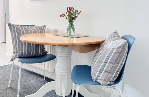 Isle of Lewis House | Stylish House in the Pretty Coastal Village of Aird (Point) on the Isle of Lewis