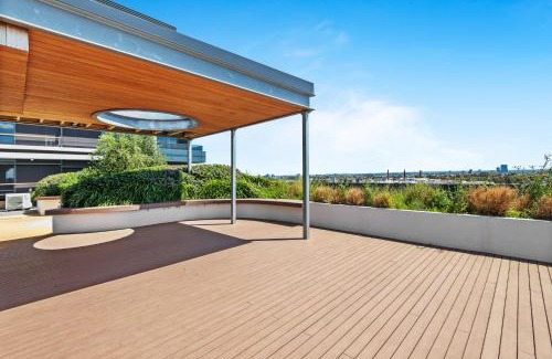 Brunswick Apartment | Stylish Inner-City Apartment in Great Location