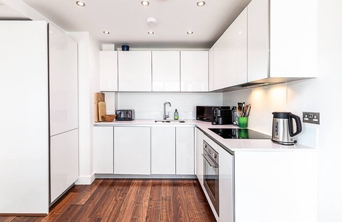 Livesey Apartment | Stylish London Apartment in Trendy Peckham