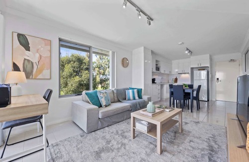 Rockingham Apartment | Stylish Rockingham Stay with Wi-Fi & Parking