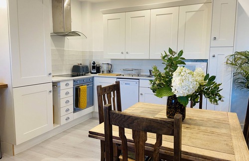 Monmouth Cottage | Stylish & Rural Country Cottage