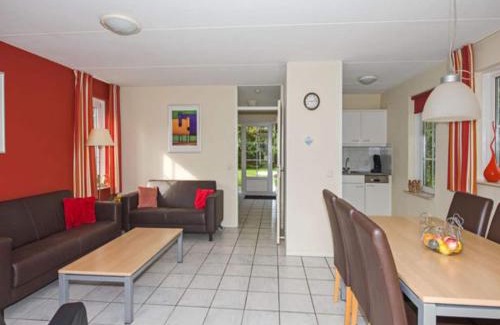 Hellendoorn House | Stylish Stay with Garden View