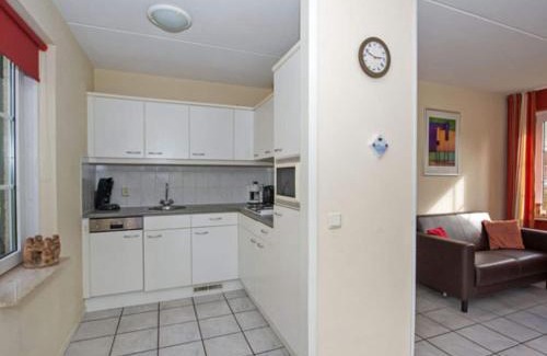Hellendoorn House | Stylish Stay with Garden View