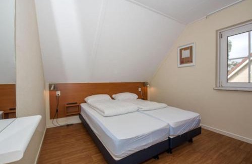 Hellendoorn House | Stylish Stay with Garden View