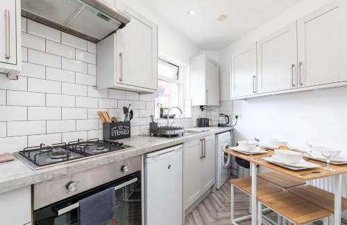 Leeds Apartment | Stylish Studio Apt in Leeds