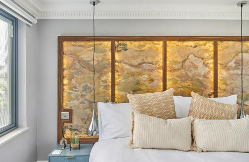 Knight's Hill Apartment | Stylish studio Near central