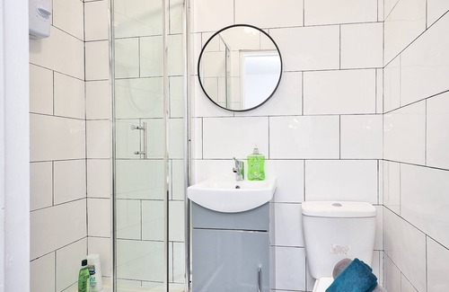 Lansbury Apartment | Stylish Stuido for 2 in Popolar London E14