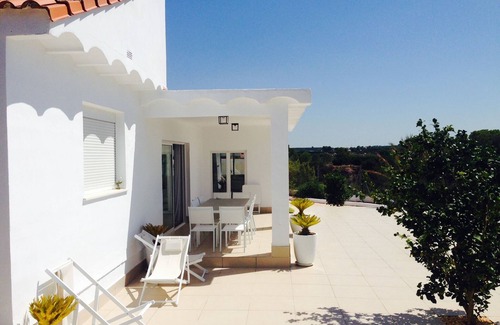 Pedralba House | Stylish Villa with private pool and mountain view