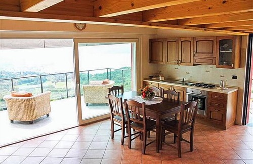 Poppino Apartment | Stylishly furnished vacation apartment in a residence with pool & dream lake view