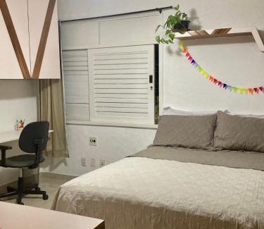 Rio Vermelho House | Suíte em apto compartilhado