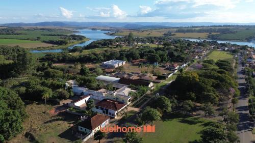 Delfinopolis Hotel | Suíte em Delfinópolis a 700m da Represa