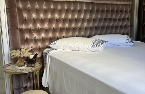 Andorinha Apartment | Suíte em Meia Praia , Itapema sc