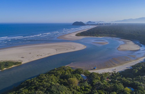 Jardim das Cancoes Apartment | Suíte Privativa Próxima ao Sesc Bertioga 2