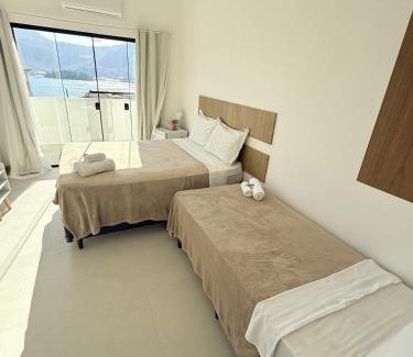 Marinas House | Suítes com Vista para o Mar no Marinas - Mirante do Marinas