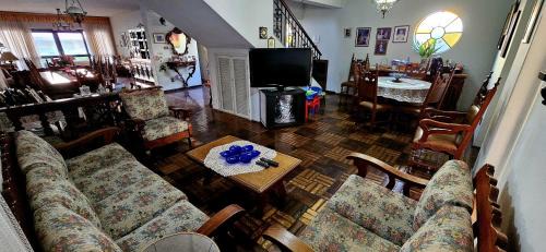 Socorro House | Suítes em rua principal de Socorro-SP