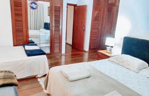 Interlagos House | Suítes encantadoras