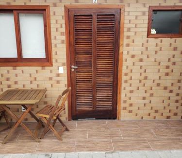 Barra da Lagoa House | Suítes Verano Ubatuba - Bairro Itaguá - com piscina