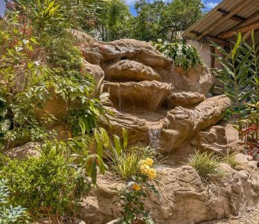 Centro House | Suítes Yellow House BC