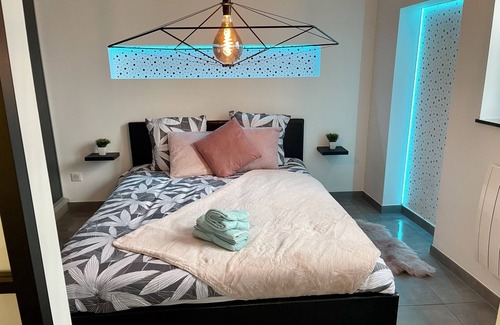 Noisseville Apartment | Sublime atypical apartment Le Puits