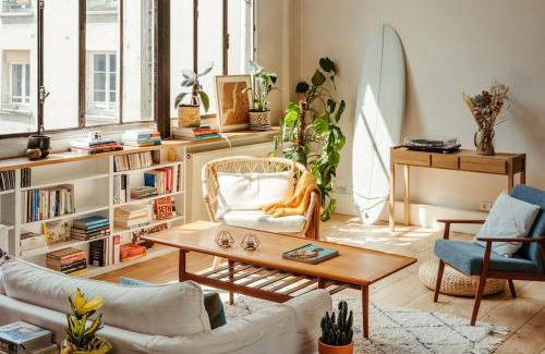 Quartier de la Folie-Mericourt Apartment | Sublime loft avec verrières sur le Canal St Martin