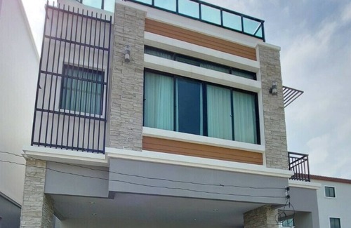 Cha-am House | Suchawaliaat sea Villa(889/98) with kitchen