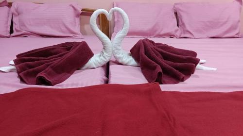 Thirukadaiyur Hotel | sudhara Residecy