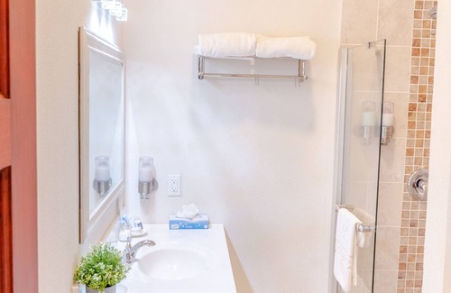 Retreat Resort | Sugar Cane Club Hotel And Spa - Adults Only