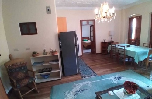 San Blas Apartment | Suit acogedora en Centro Histórico de Cuenca-Ecuador.
