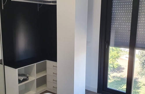 San Jose de La Rinconada Apartment | SUITABLE. RAFAEL 8 KM FROM SEVILLA NEXT TO THE NEARBY STATION