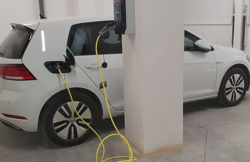 San Jose de La Rinconada Apartment | SUITABLE. RAFAEL 8 KM FROM SEVILLA NEXT TO THE NEARBY STATION