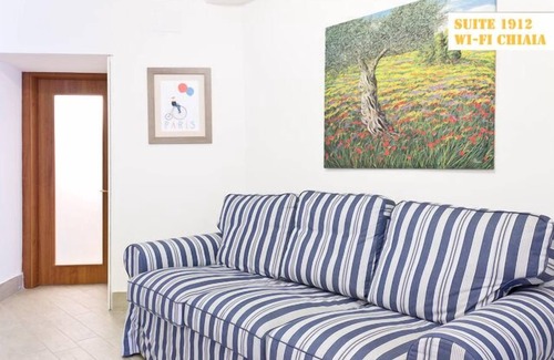 Vomero Apartment | SUITE 1912 WI-FI district chiaia