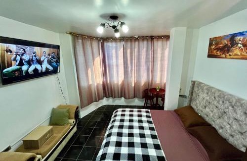 San Eduardo House | Suite Deluxe - 4 min Consulado Americano