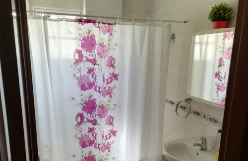 Bollullos de la Mitacion Apartment | Suite Skydivers