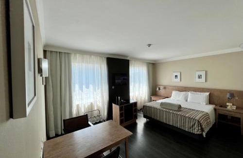 Brooklin Novo Hotel | Suite executiva Park in Radisson Berrini Luxo Queen 17